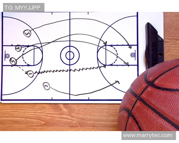 南京篮球队战术解析：从进攻布局到防守策略的全面剖析