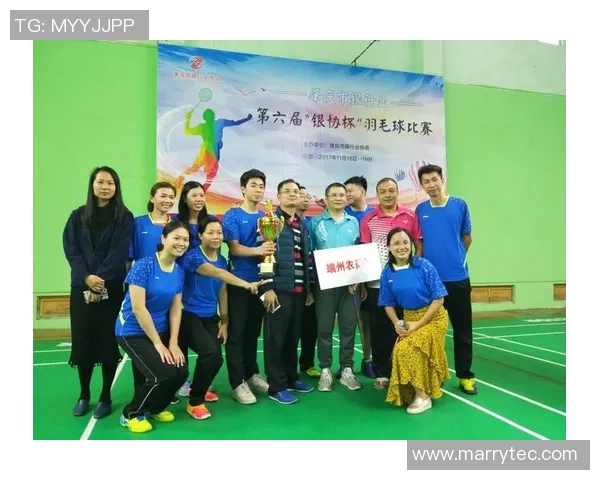 南京羽毛球队在全国团队协作排行榜中荣获第十名展现出强大实力与团队精神