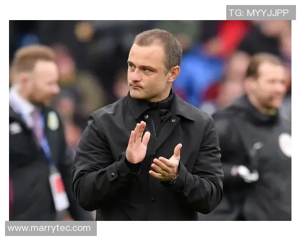 足球明星新老交替的时代变迁与未来展望分析 足球明星新老交替的时代变迁与未来展望分析