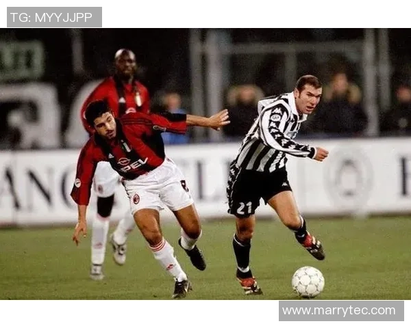 足球明星谁才是真正的王者引发球迷热议与争论 足球明星谁才是真正的王者引发球迷热议与争论